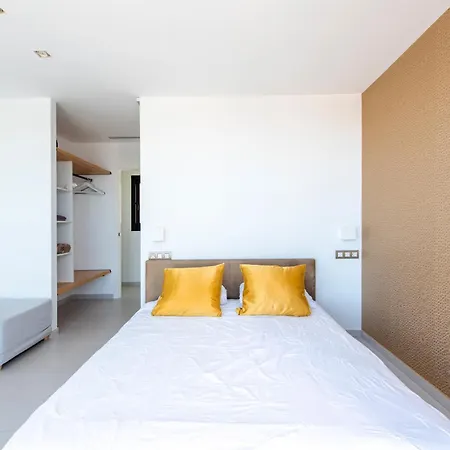 Oro Villa *