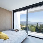 Oro Villa *